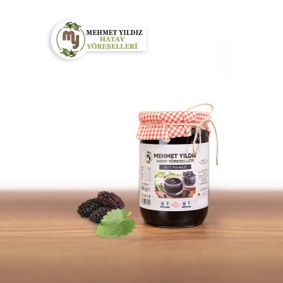 800 gramlık cam kavanozda katkısız ve doğal Hatay dut pekmezi.